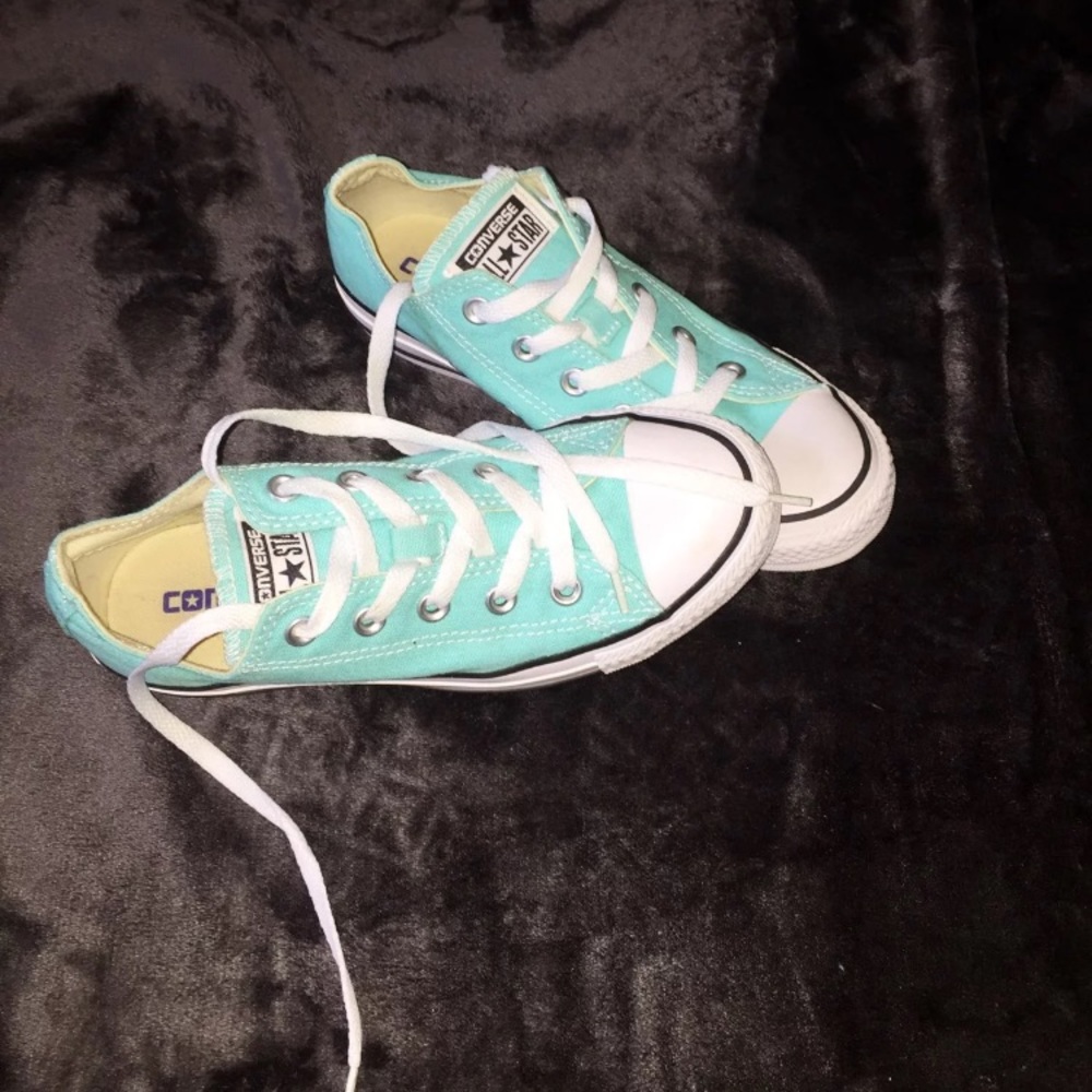 Women’s Converse All Stars